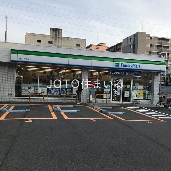コンビニ　ファミリーマート関目一丁目店（コンビニ）まで107m
