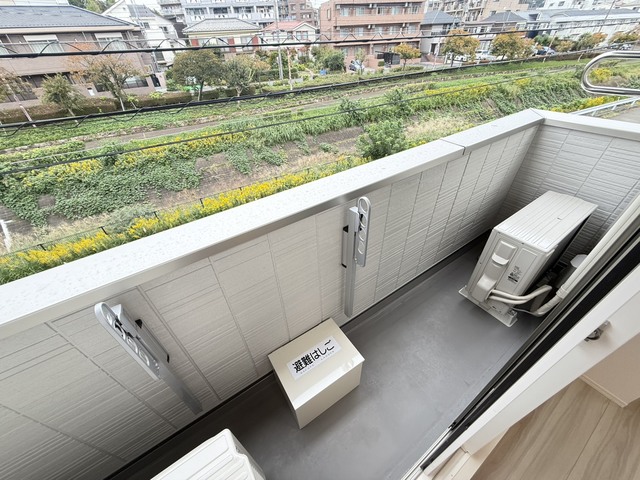 バルコニー　★同施工別建物の参考写真です★