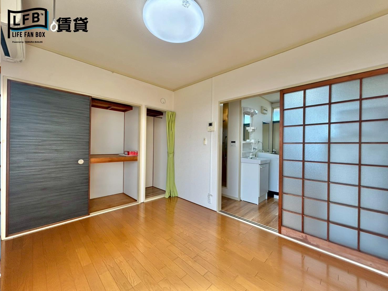 その他部屋・スペース　※201号室の室内写真です。壁紙や床の色、仕様・設備が異なる