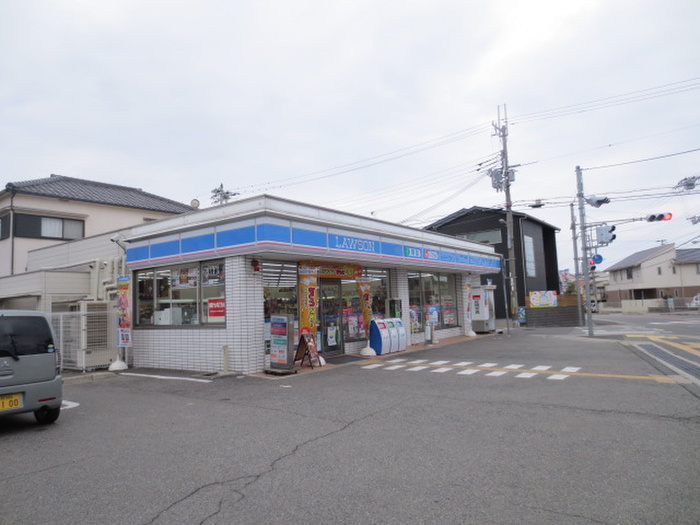 コンビニ　ローソン（コンビニ）まで148m