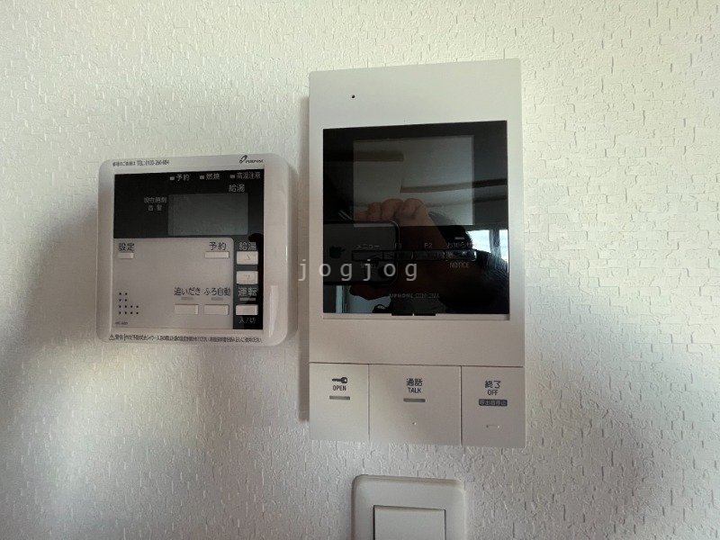 セキュリティ　モニター付きインターホン
