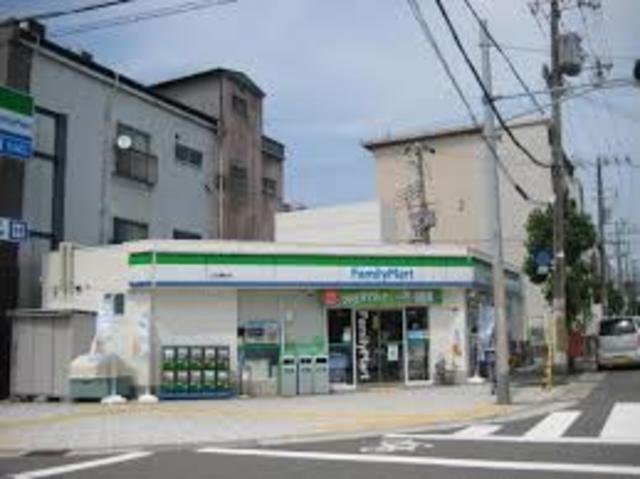 コンビニ　ファミリーマート大正鶴町店（コンビニ）まで403m