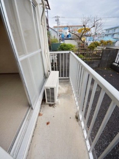 バルコニー　別部屋参考。