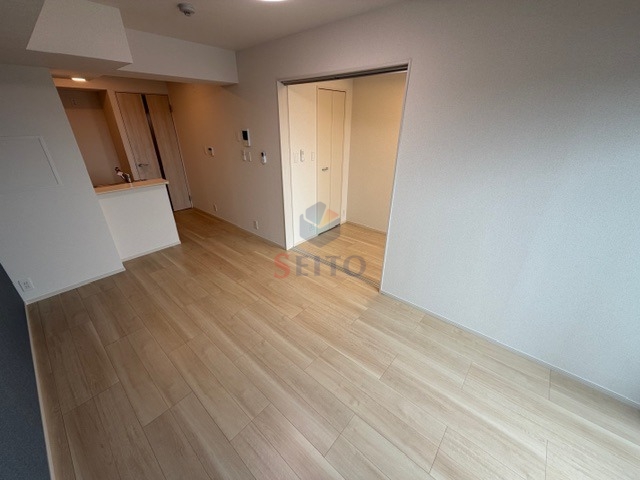 居室・リビング　別階のお写真になります