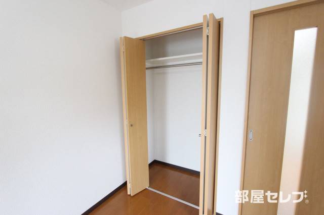 収納　高さもあり収納しやすいです