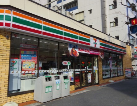 コンビニ　セブンイレブン江東新大橋3丁目店（コンビニ）まで104m