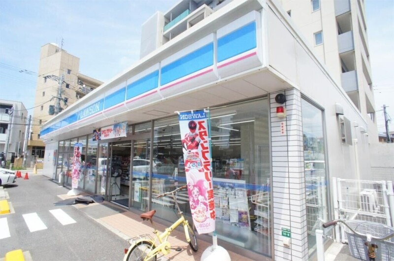 コンビニ　ローソン 香椎駅前一丁目店（コンビニ）まで435m