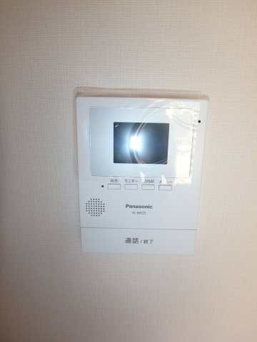 セキュリティ　モニター付きインターホン