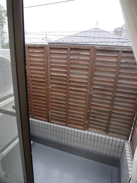 バルコニー　バルコニー付きです