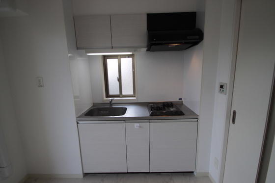 キッチン　※別部屋の写真です