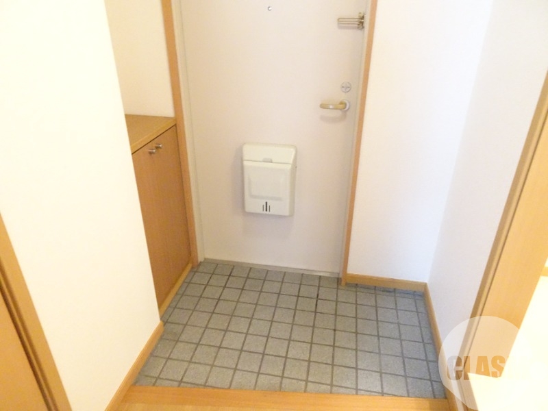 玄関　シューズボックスあり♪