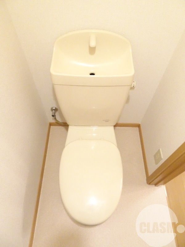 トイレ　ウォシュレット設置できます♪