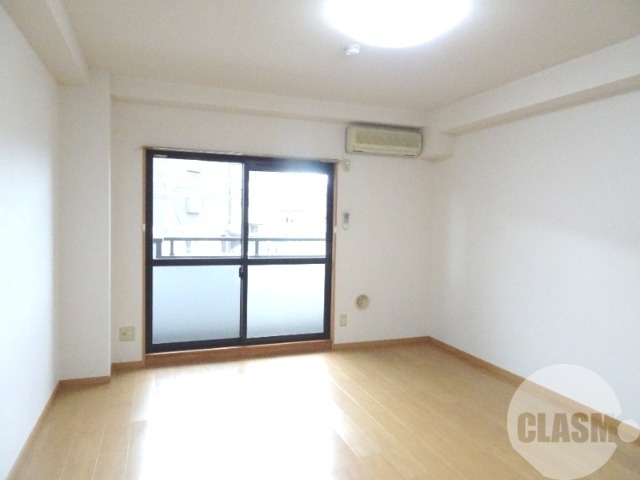 居室・リビング　洋室広々♪