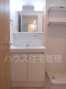 洗面設備　洗髪洗面化粧台