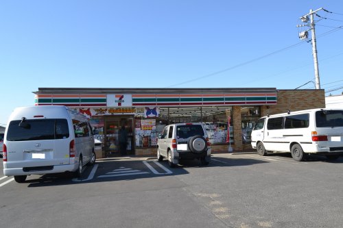 コンビニ　セブン-イレブン 日立石名坂町店（コンビニ）まで652m