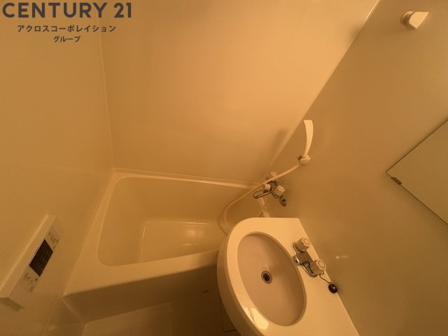 バス・シャワールーム　落ち着く空間のバスルーム♪