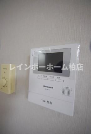 セキュリティ　モニター付きインターホンです