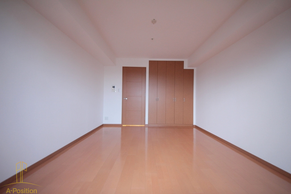 居室・リビング　リーガルあみだ池新町