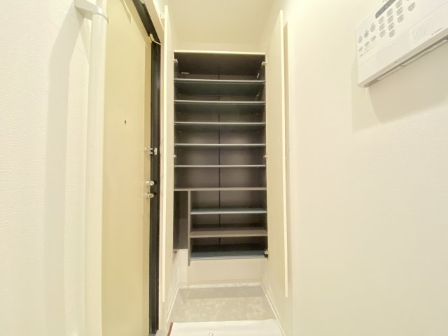 その他設備　シューズボックス