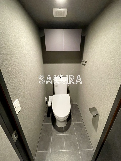 トイレ　嬉しい温水洗浄便座♪