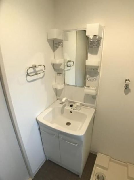 洗面設備　弊社は都内全域の物件をご紹介可能です！