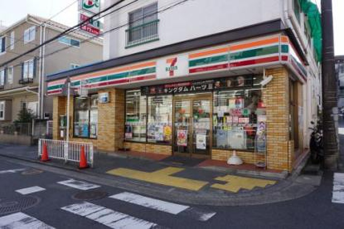 コンビニ　セブンイレブン横浜浅間町店（コンビニ）まで182m