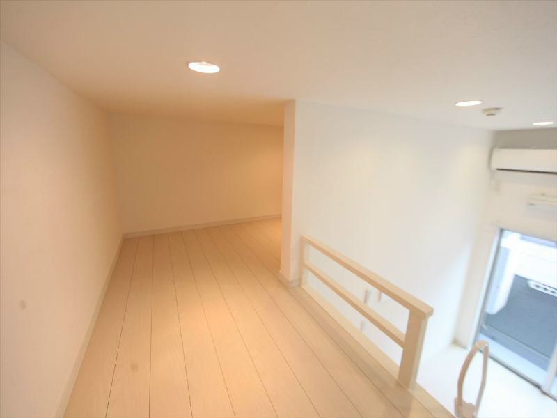 その他部屋・スペース　ロフト5.4帖（収納としてもお部屋としても使えます）