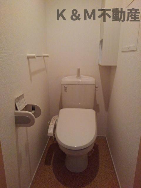 トイレ　清潔感のあるトイレです