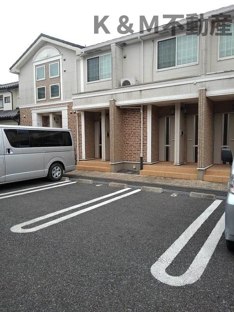 駐車場　駐車場があります