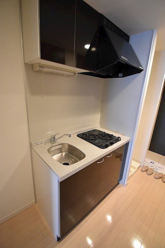 キッチン　システムキッチン（２口ガスコンロ）