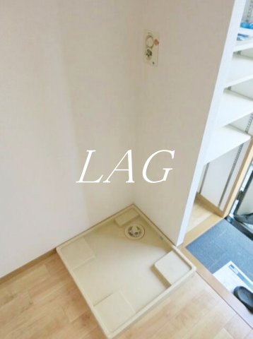 その他設備　室内洗濯機置場です。