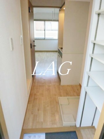 玄関　玄関です。