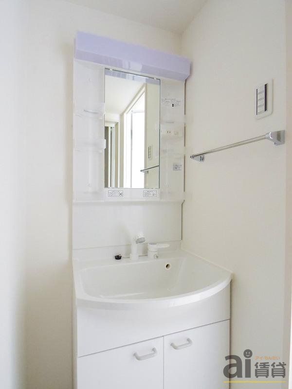 洗面設備　※同仕様写真です