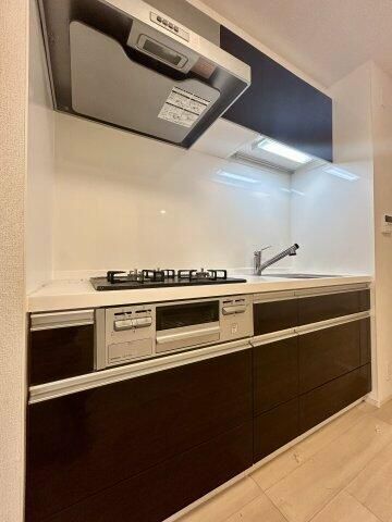 キッチン　別タイプ部屋　参考写真です