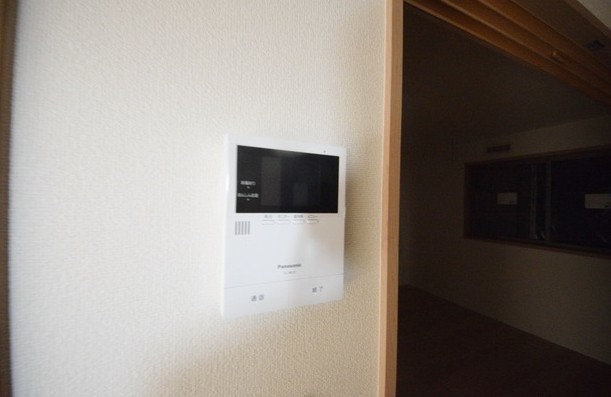 セキュリティ　モニター付インターホン