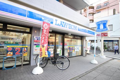 コンビニ　ローソン 横浜本牧町一丁目店（コンビニ）まで488m