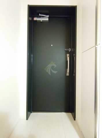 玄関　HE ROOM’S中野本町