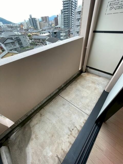 バルコニー　バルコニー