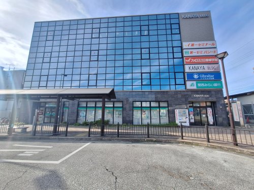 銀行　関西みらい銀行　富田林支店（銀行）まで861m