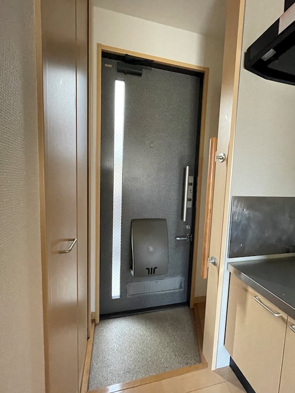 玄関　※写真は参考写真です。