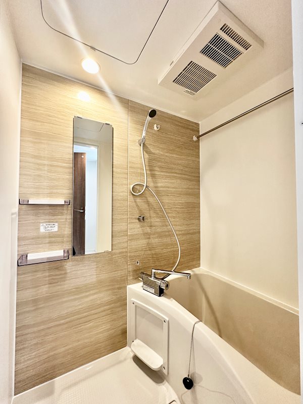 バス・シャワールーム　風呂