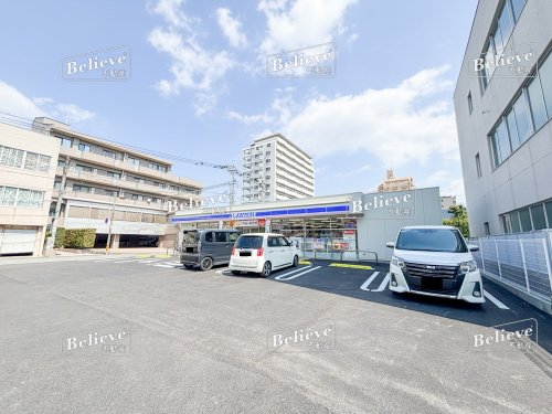 コンビニ　ローソン 久留米中央町店（コンビニ）まで161m