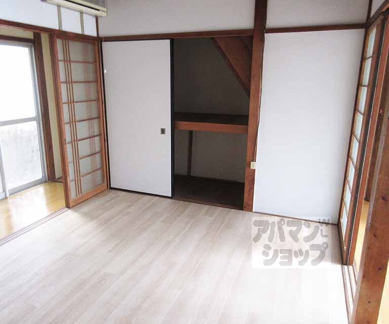 収納　１階収納スペース。