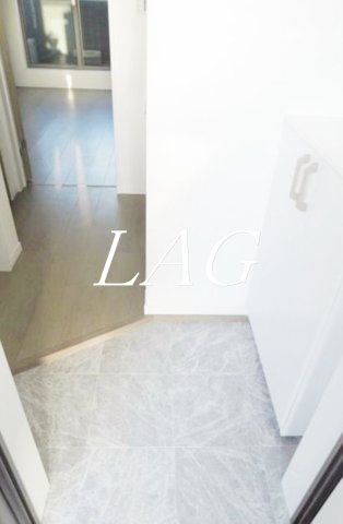 玄関　玄関です。