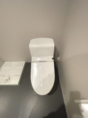 トイレ　コンパクトで使いやすいトイレです