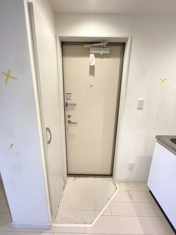 玄関　収納もある玄関です