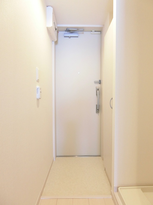 玄関　落ち着いた玄関です