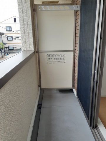 バルコニー　バルコニーがあります