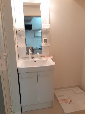 洗面設備　使いやすい洗面所です