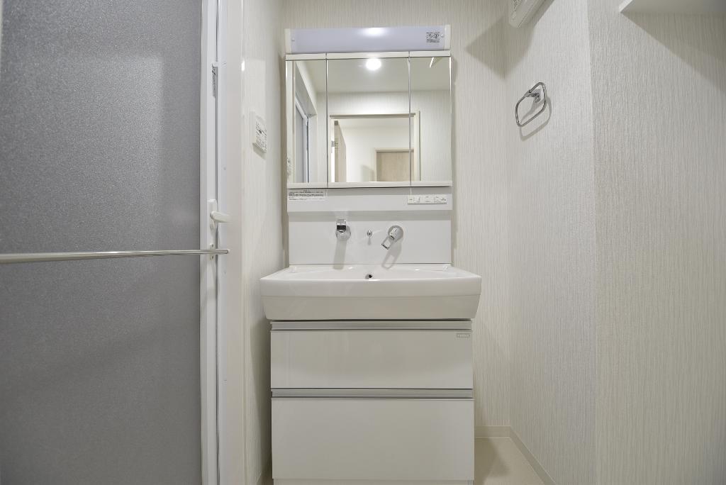 洗面設備　洗髪洗面化粧台